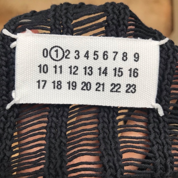 Maison Martin Margiela Black Fishnet Crochet Top - Picture 6 of 10